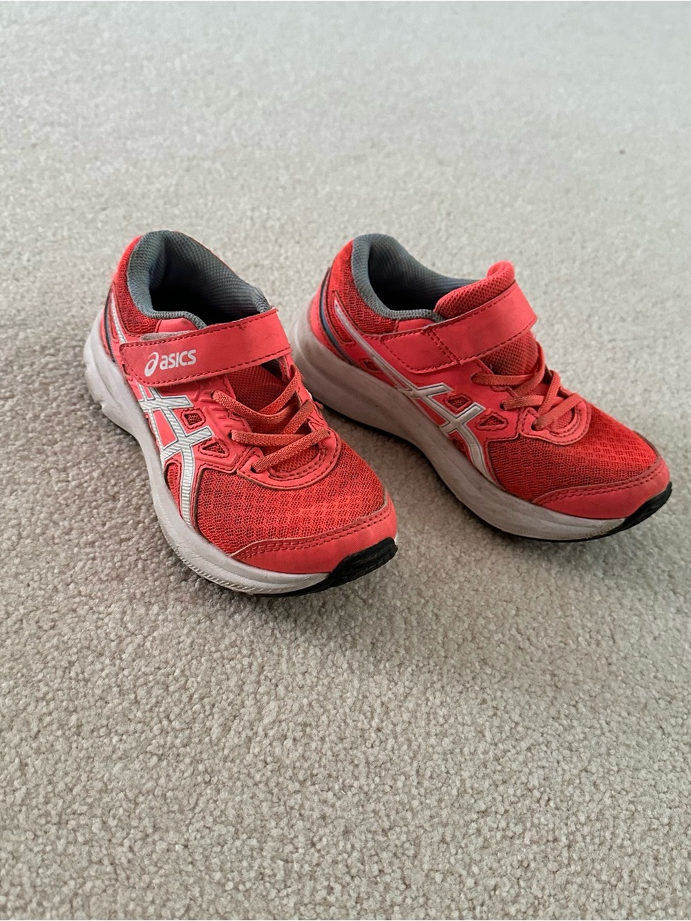 ASICS Kid's JOLT 3 Pre-School Running Shoe Blazing Coral/White US K13/19.5CM